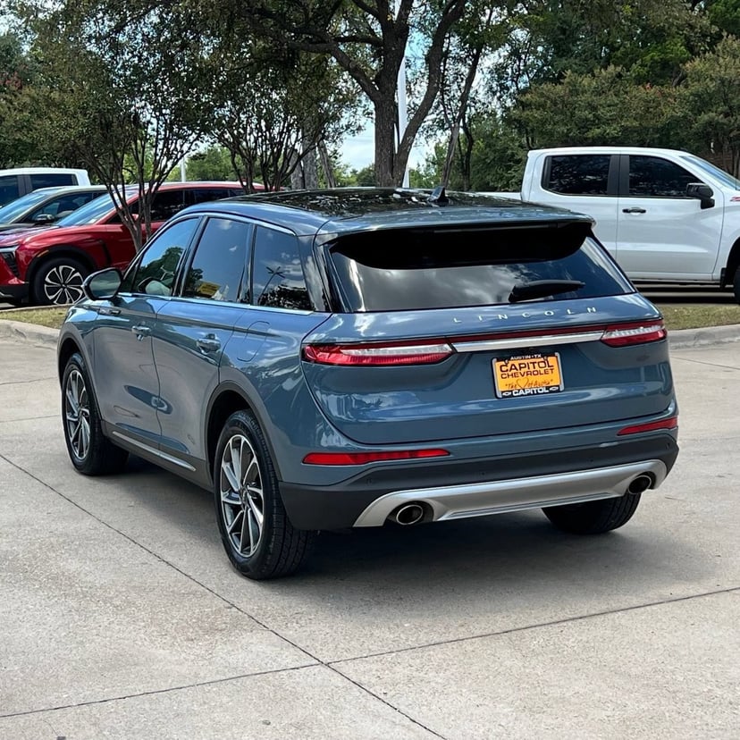 2023 Lincoln Corsair - Image 2