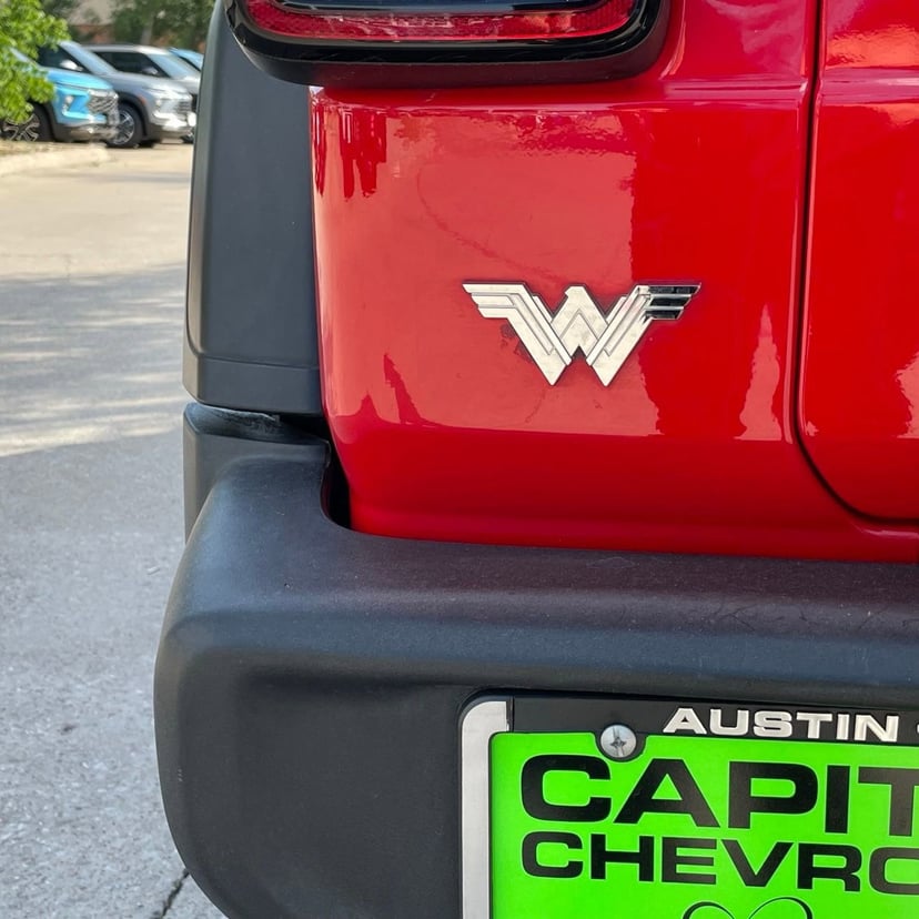 2021 Jeep Wrangler - Image 6