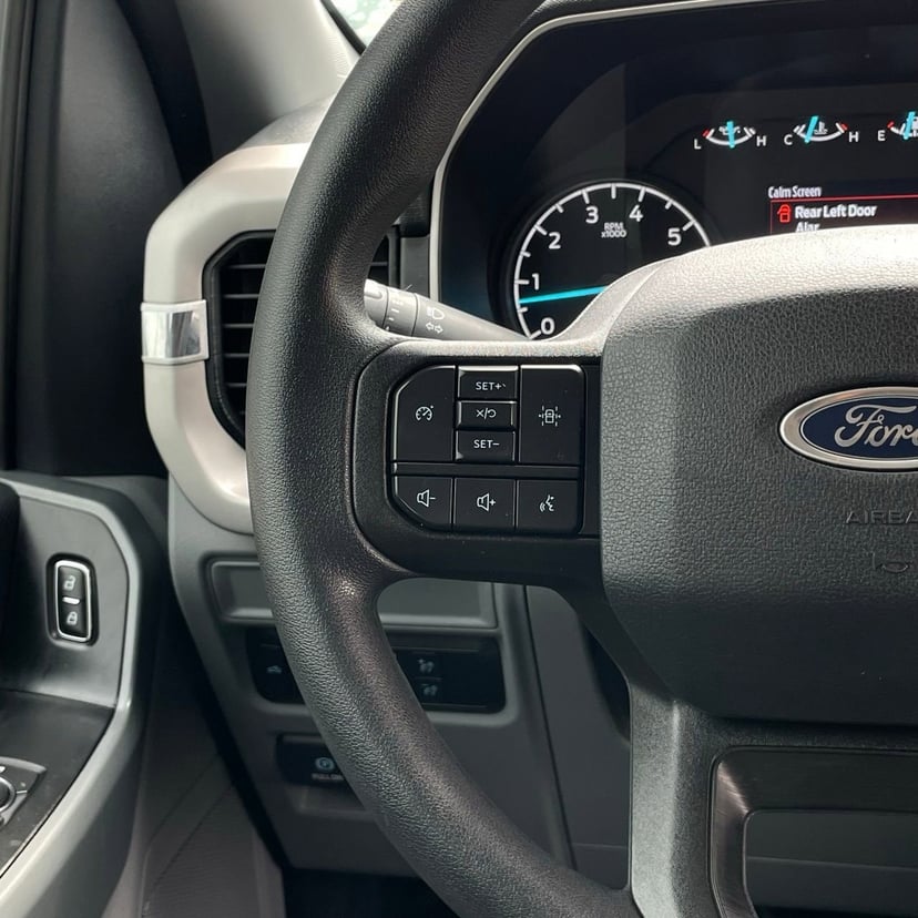 2023 Ford F-150 - Image 13
