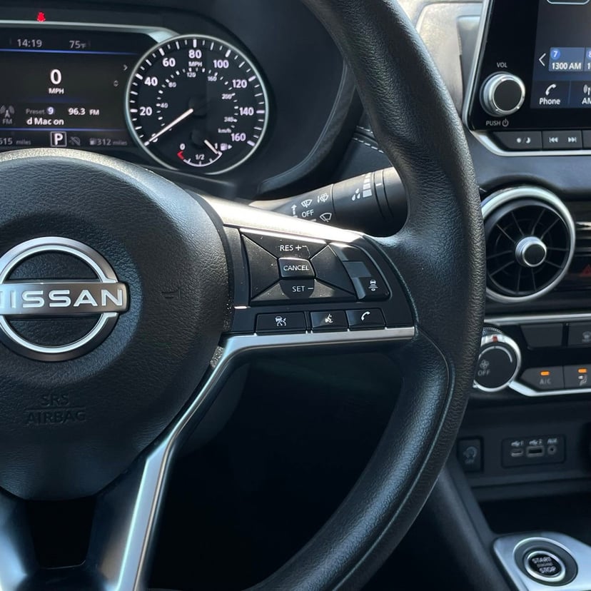2024 Nissan Sentra - Image 15