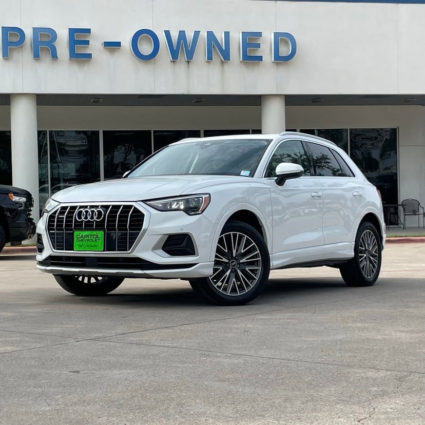 2022 Audi Q3