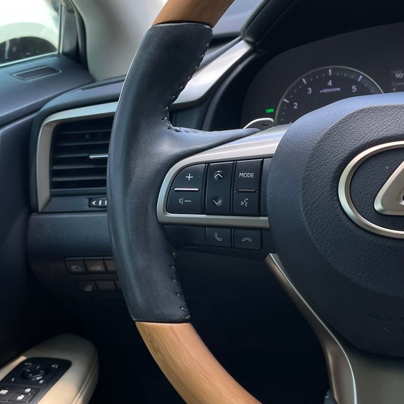 2022 LEXUS RX - Image 14