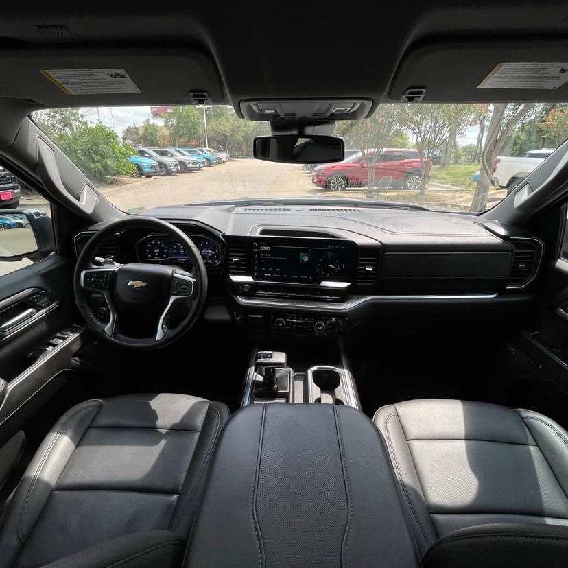 2024 Chevrolet Silverado 1500 - Image 11