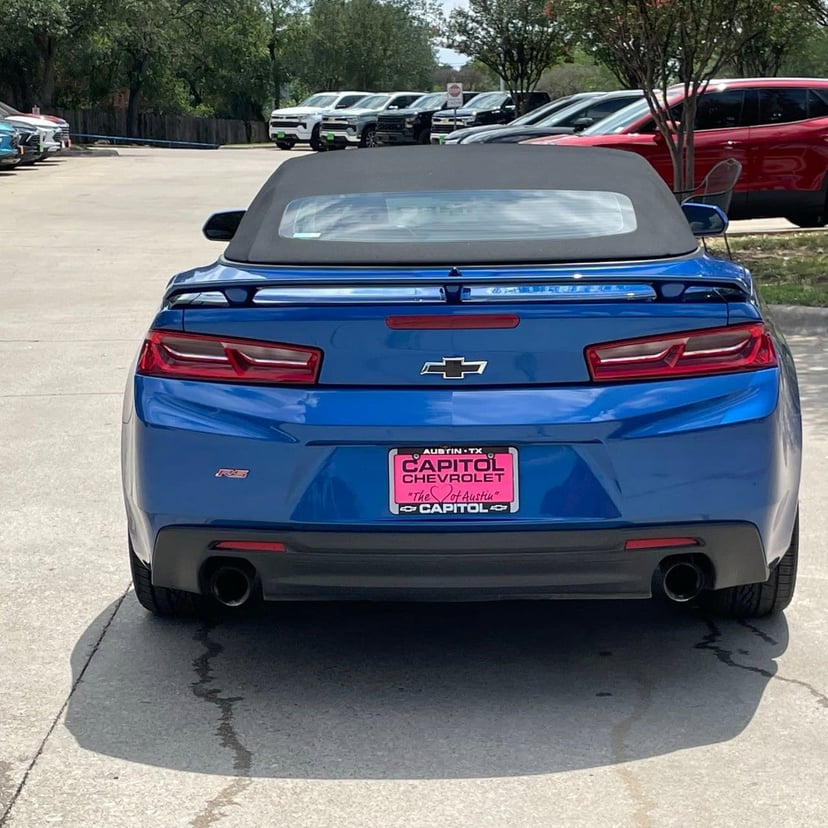 2018 Chevrolet Camaro - Image 5