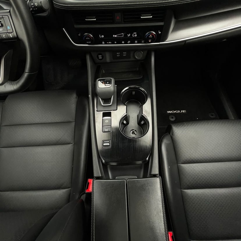 2025 Nissan Rogue - Image 19