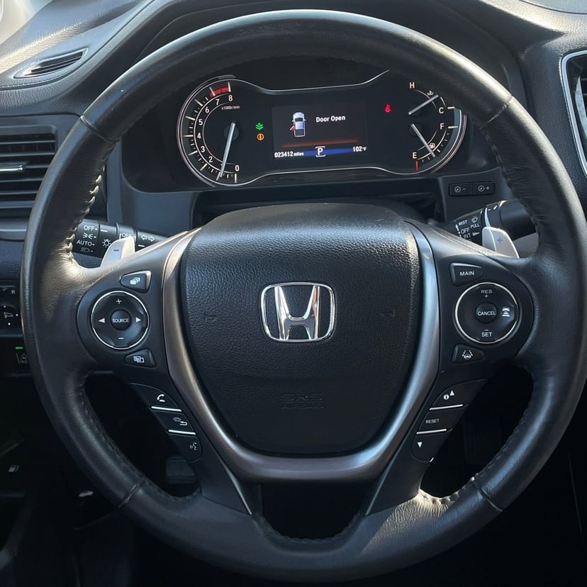 2023 Honda Ridgeline - Image 12