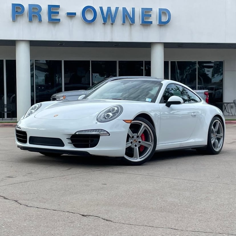 2014 Porsche 911 - Image 2