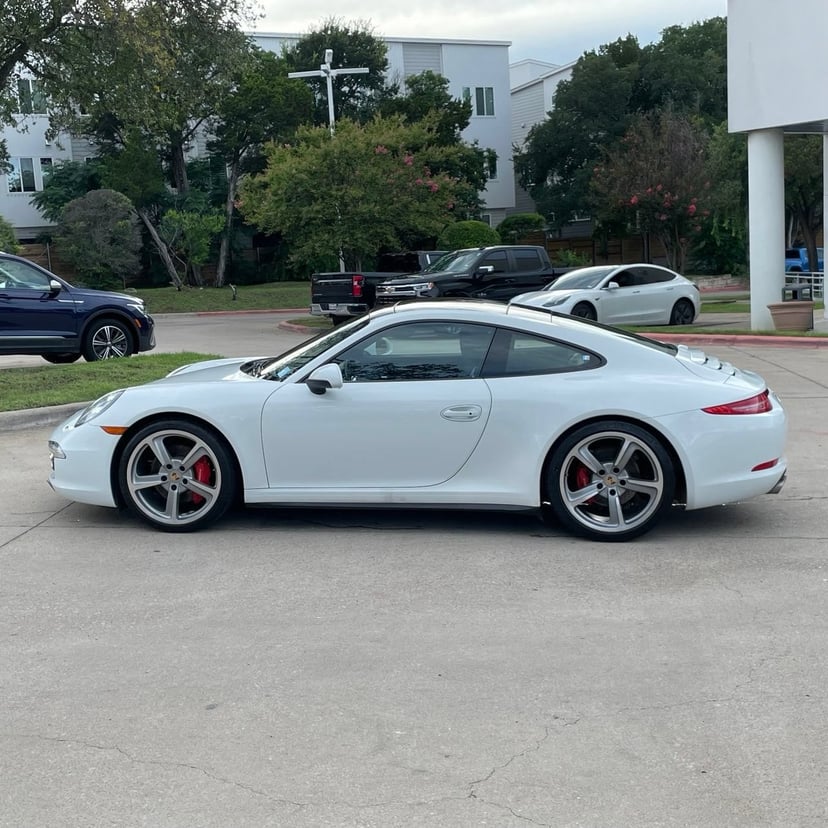 2014 Porsche 911 - Image 3