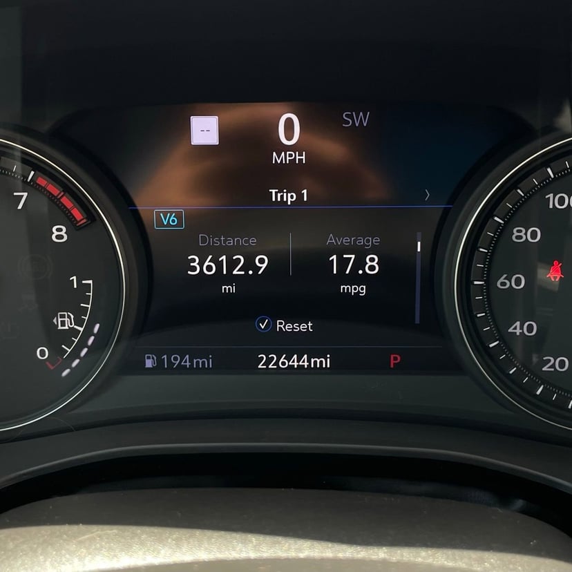 2024 CADILLAC XT6 - Image 18
