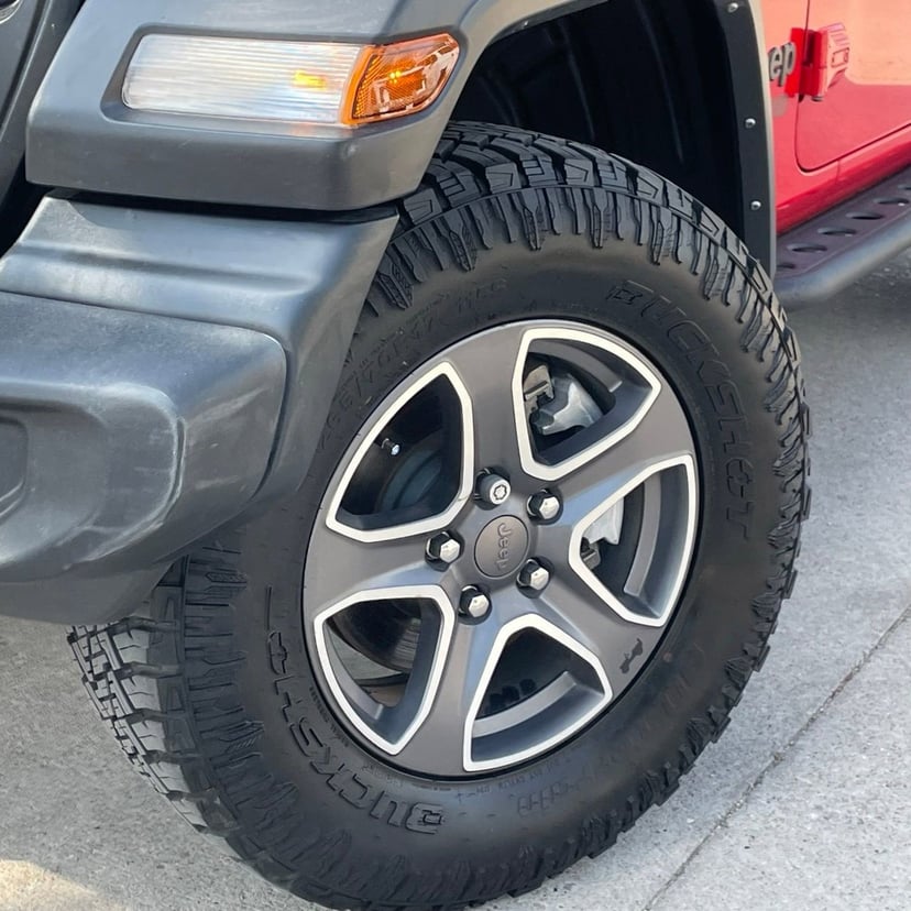 2021 Jeep Wrangler - Image 9