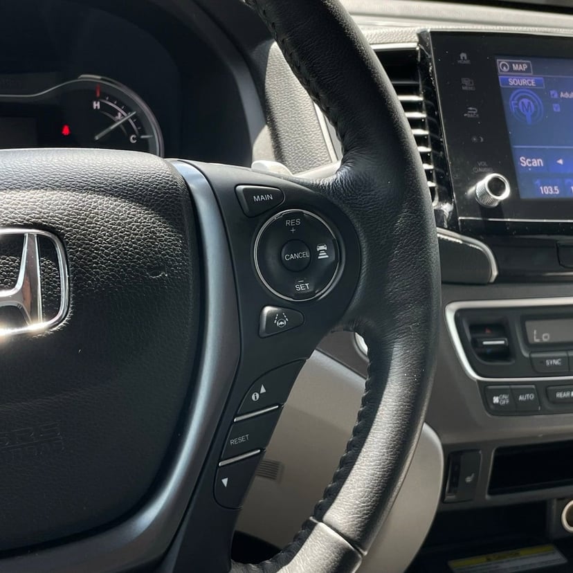 2023 Honda Ridgeline - Image 15