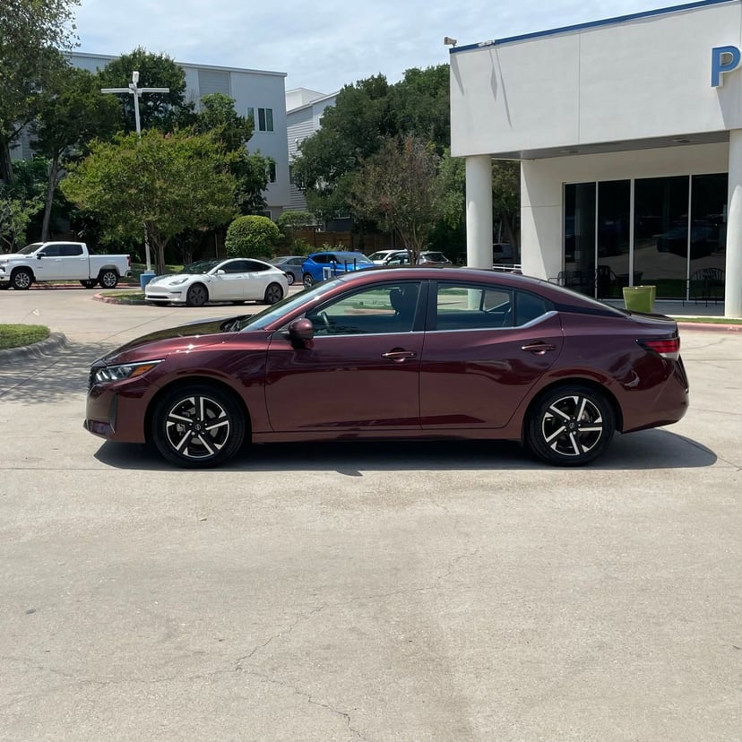 2024 Nissan Sentra - Image 3