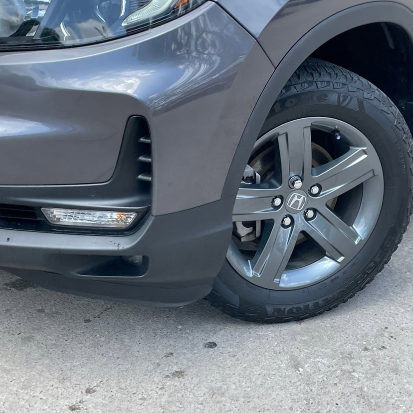 2023 Honda Ridgeline - Image 9
