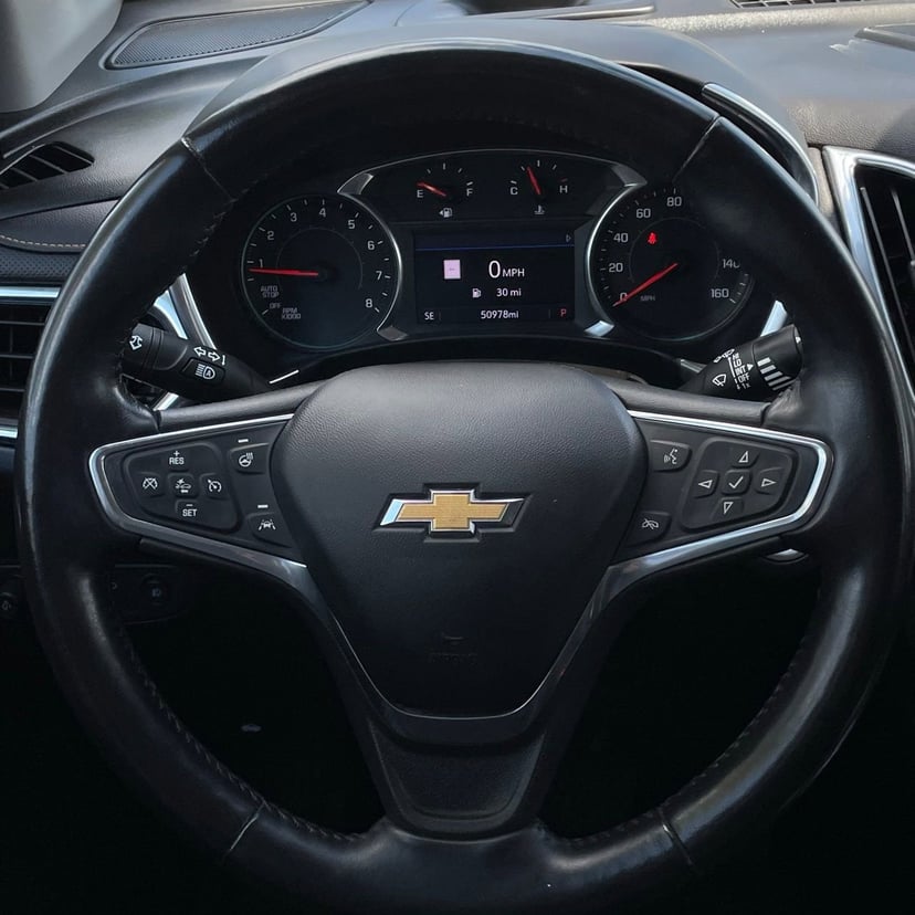 2022 Chevrolet Equinox - Image 13