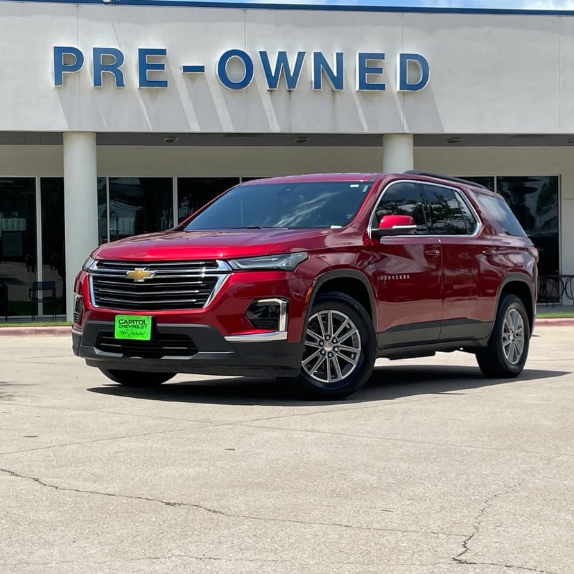 2023 Chevrolet Traverse - Image 2