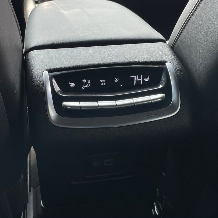 2024 CADILLAC XT6 - Image 27