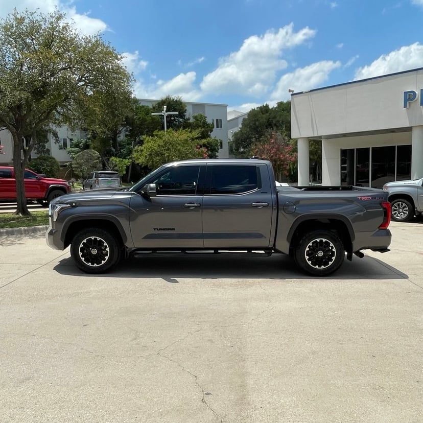 2023 Toyota Tundra - Image 1