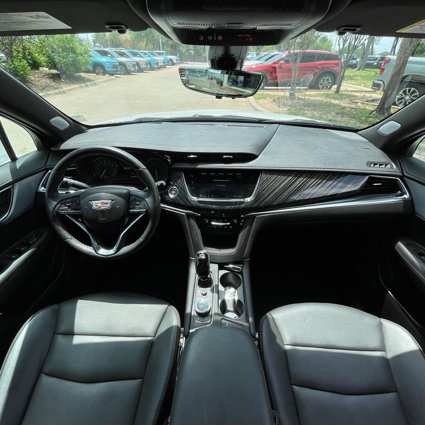 2024 CADILLAC XT6 - Image 13