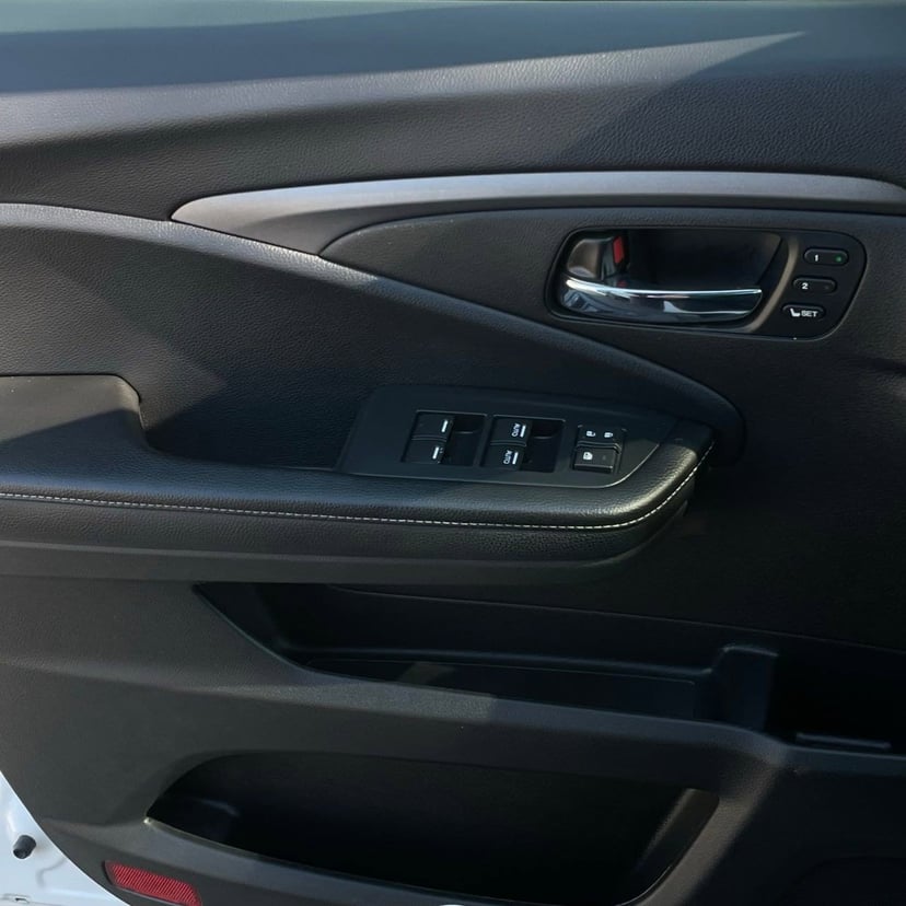 2023 Honda Ridgeline - Image 20