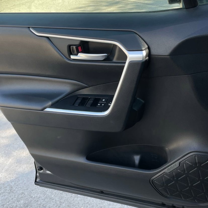 2021 Toyota RAV4 - Image 20