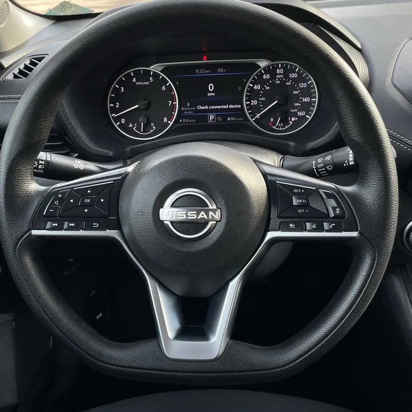 2024 Nissan Sentra - Image 13