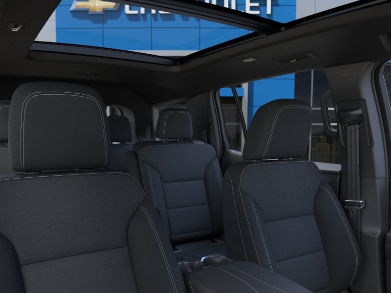 2026 Chevrolet Traverse - Image 24