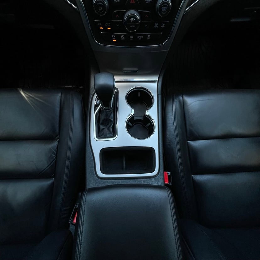 2018 Jeep Grand Cherokee - Image 20