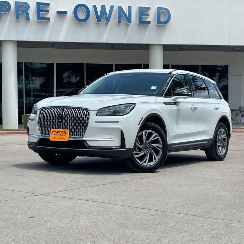 2023 Lincoln Corsair - Image 1