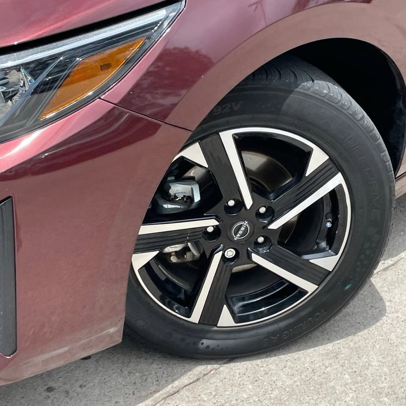 2024 Nissan Sentra - Image 9