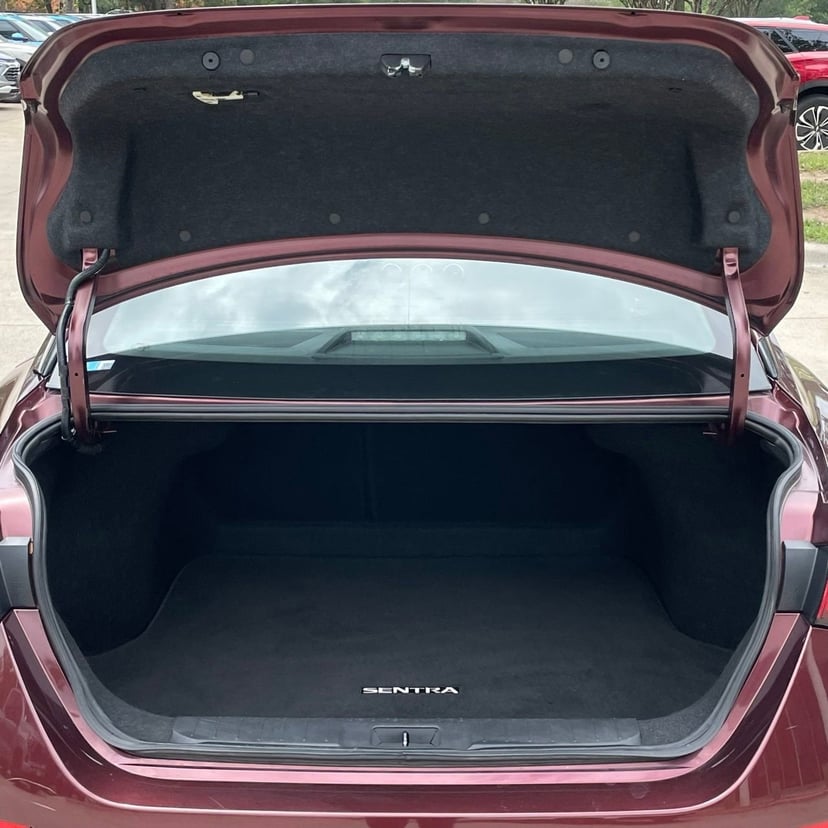 2024 Nissan Sentra - Image 26