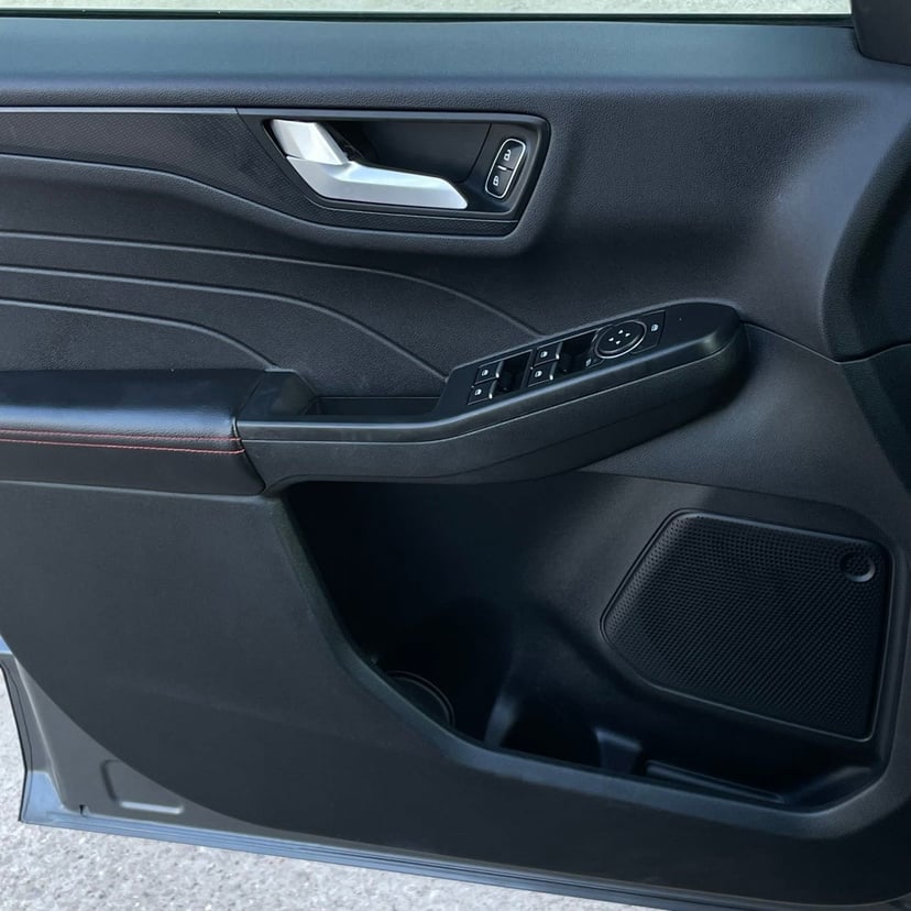 2025 Ford Escape - Image 20