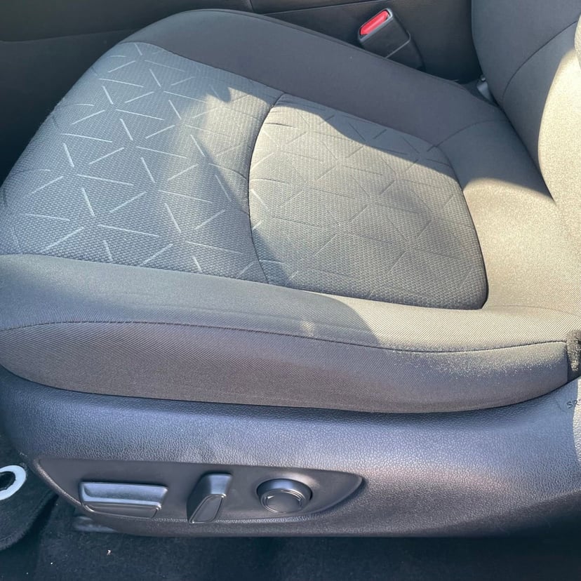 2021 Toyota RAV4 - Image 22