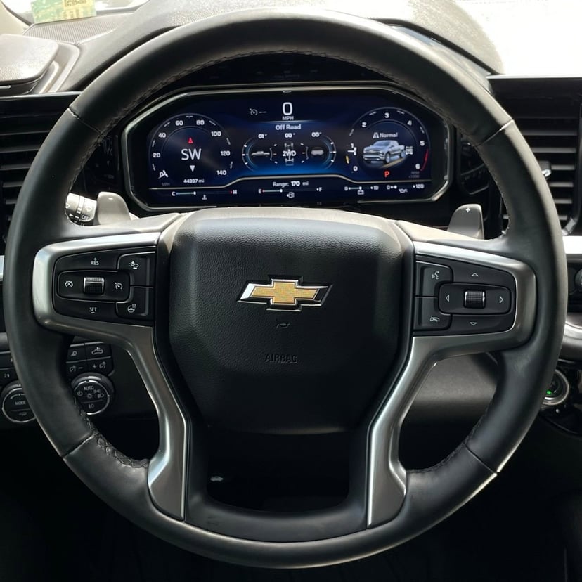 2024 Chevrolet Silverado 1500 - Image 13