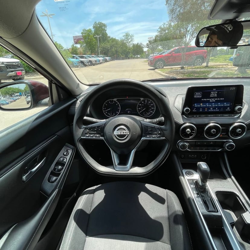 2024 Nissan Sentra - Image 12