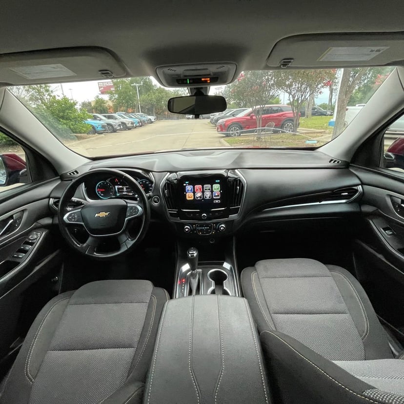 2019 Chevrolet Traverse - Image 11