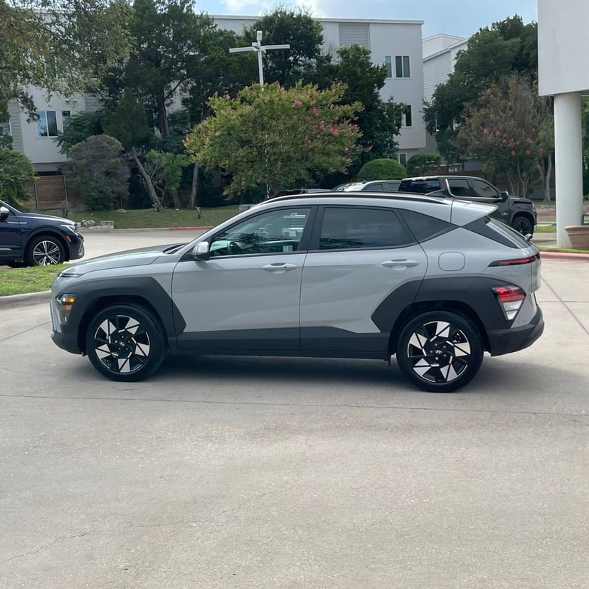 2025 Hyundai Kona - Image 3