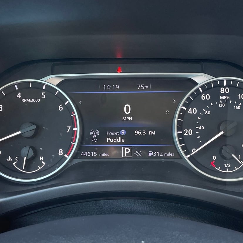 2024 Nissan Sentra - Image 16