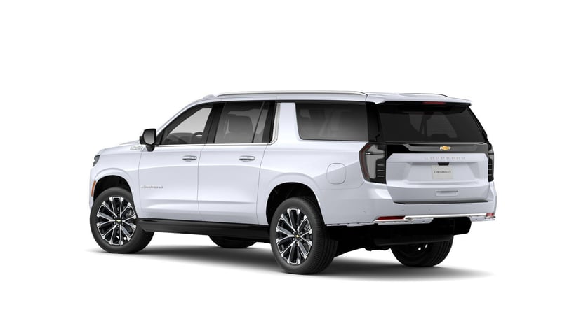 2026 Chevrolet Suburban - Image 4