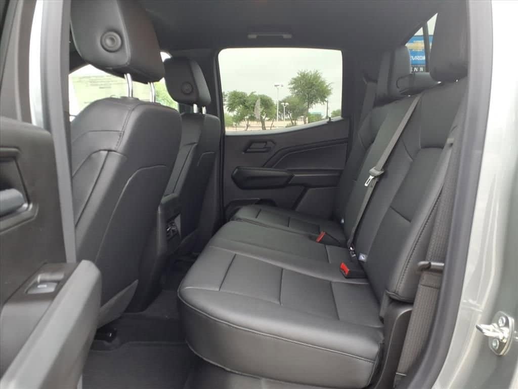 2026 Chevrolet Colorado - Image 18