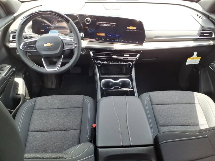 2026 Chevrolet Traverse - Image 17