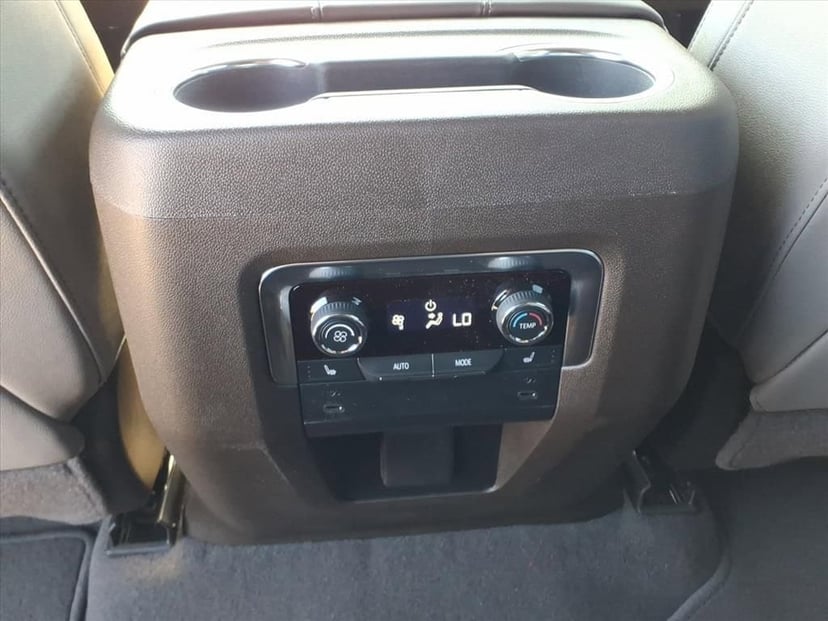 2026 Chevrolet Suburban - Image 19