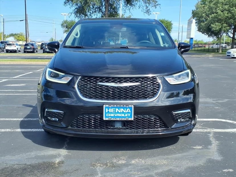 2024 Chrysler Pacifica - Image 12