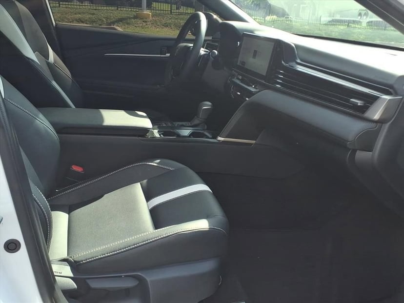 2025 Toyota Camry - Image 16