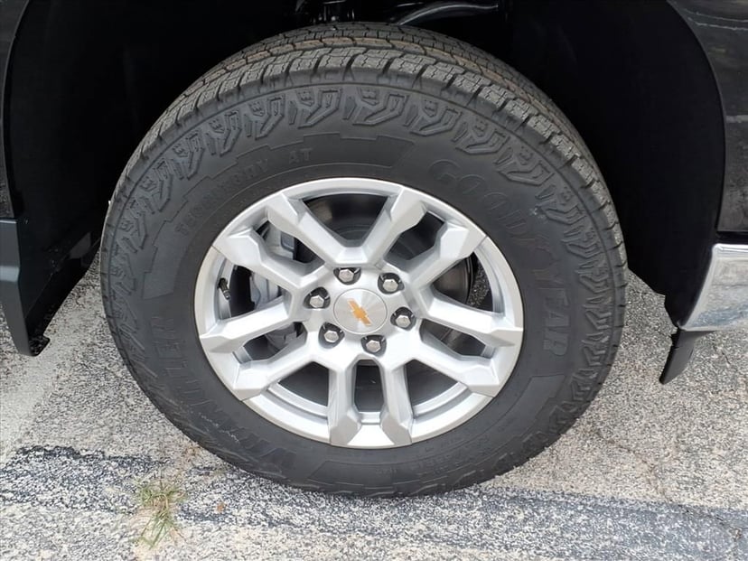 2026 Chevrolet Silverado 1500 - Image 9