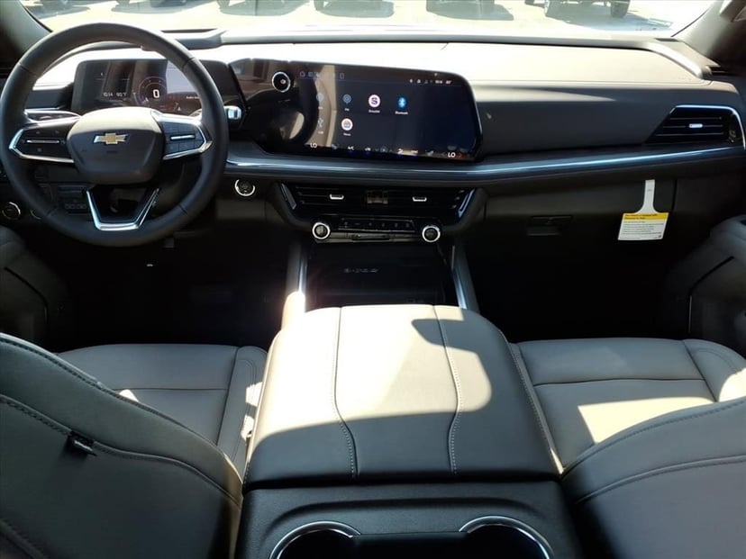 2026 Chevrolet Suburban - Image 20