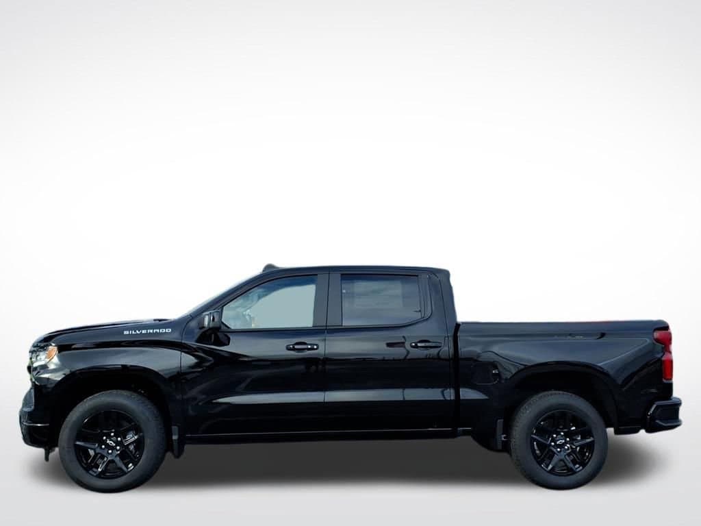 2026 Chevrolet Silverado 1500 - Image 2