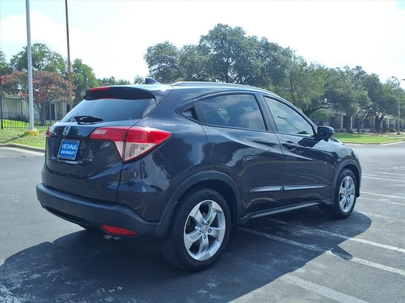 2016 Honda HR-V - Image 2