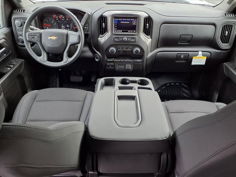 2026 Chevrolet Silverado 3500 HD Chassis Cab - Image 9