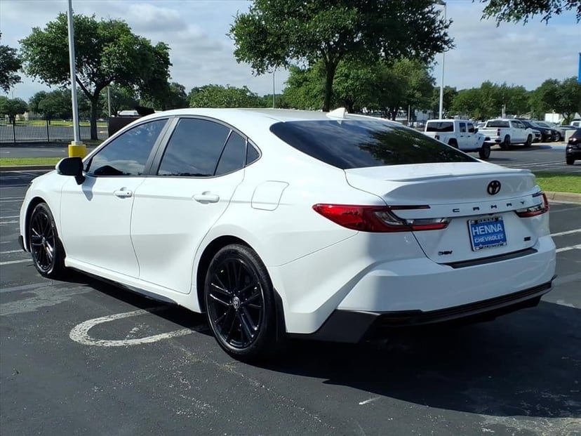 2025 Toyota Camry - Image 7