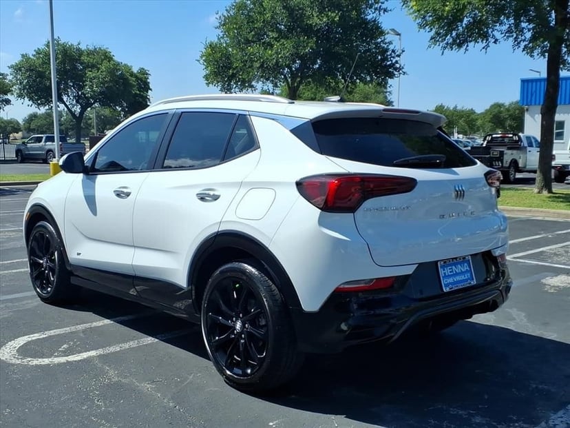 2026 Buick Encore GX - Image 8